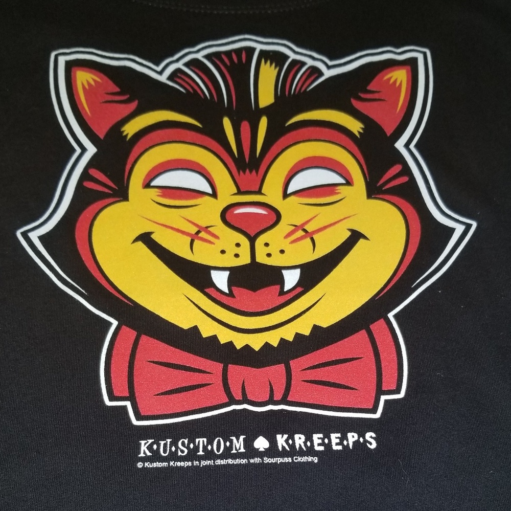 Cat Mask Tshirt NEW 🐱